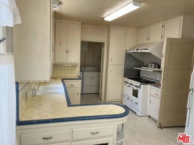 Kitchen view to service porch