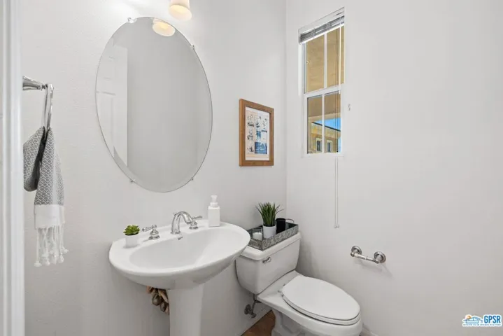 126 Felice Court, Palm Desert, California 92211