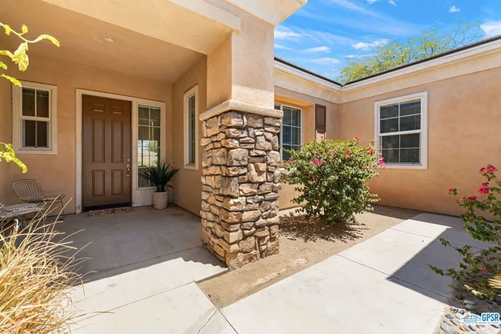 126 Felice Court, Palm Desert, California 92211