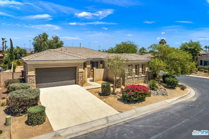 126 Felice Court, Palm Desert, California 92211