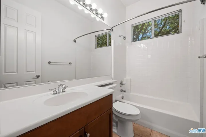 126 Felice Court, Palm Desert, California 92211
