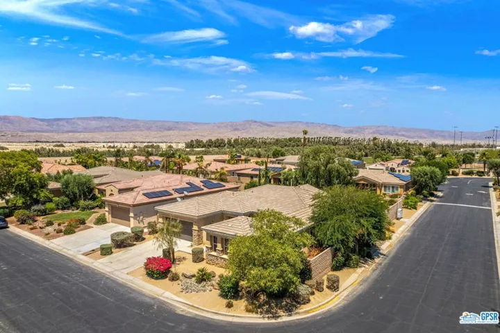 126 Felice Court, Palm Desert, California 92211