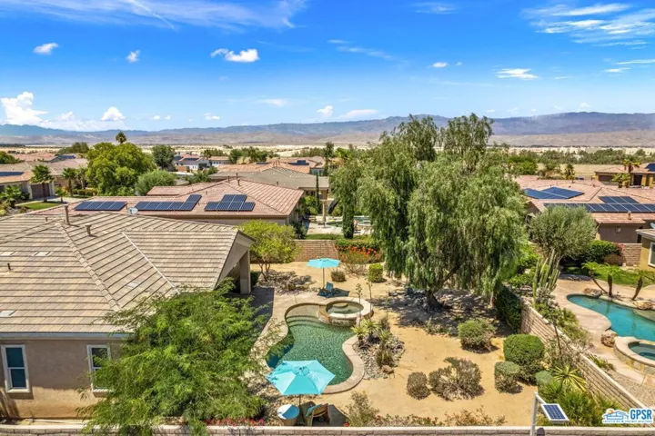 126 Felice Court, Palm Desert, California 92211