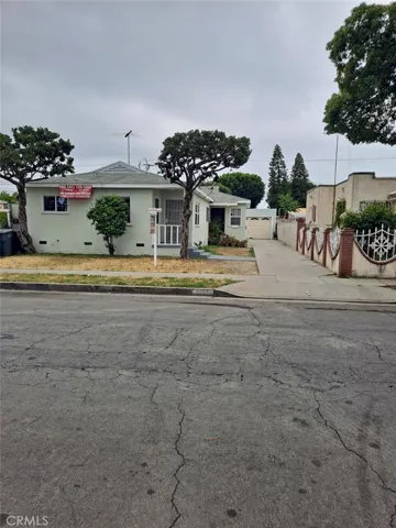 9811 San Carlos Ave, South Gate, California 90280