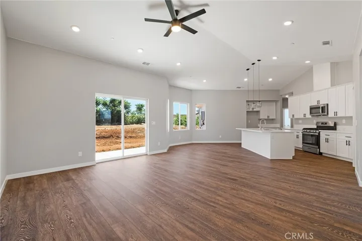 4656 Skyway, Paradise, California 95969