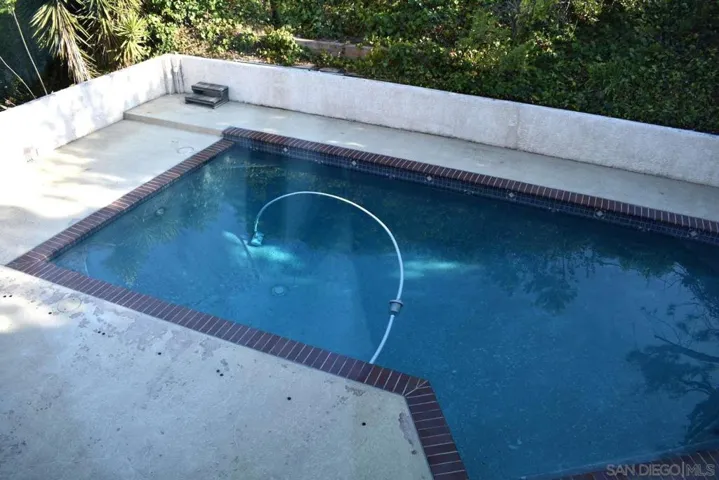 26658 Honey Creek Rd, Rancho Palos Verdes, California 90275