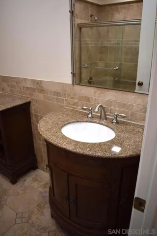 26658 Honey Creek Rd, Rancho Palos Verdes, California 90275