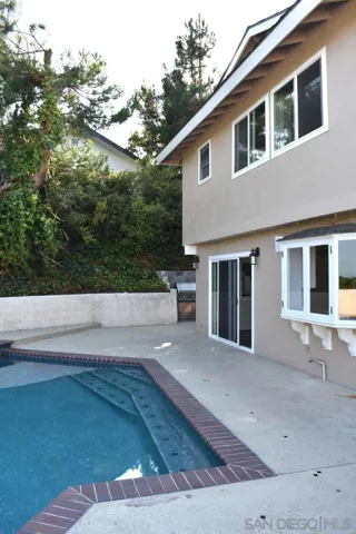 26658 Honey Creek Rd, Rancho Palos Verdes, California 90275