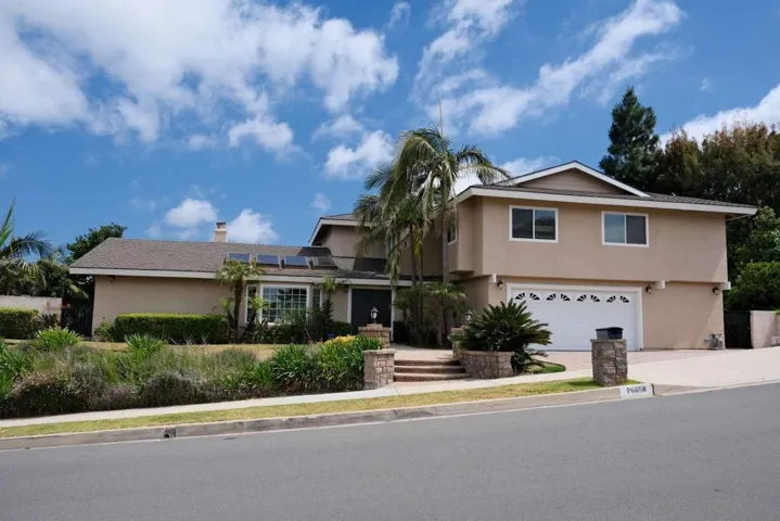 26658 Honey Creek Rd, Rancho Palos Verdes, California 90275