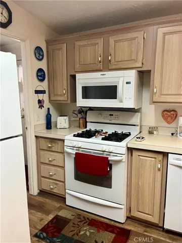 39737 Road 274 Unit 53, Bass Lake, California 93604