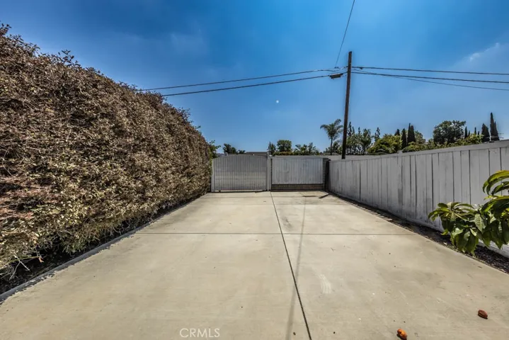Pad in back with Gate to El Cajon Trail