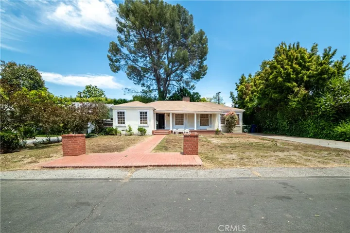 4828 Radford Avenue, Valley Village, California 91607