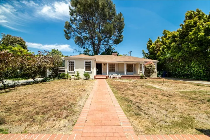 4828 Radford Avenue, Valley Village, California 91607