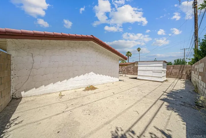 43976 Sola Street, Indio, California 92201