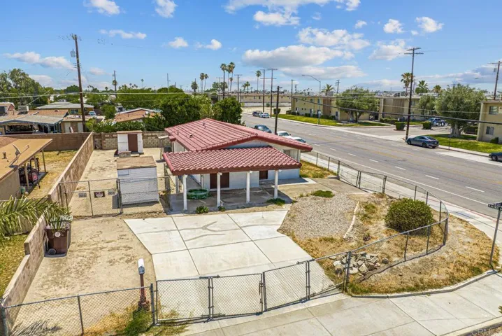 43976 Sola Street, Indio, California 92201