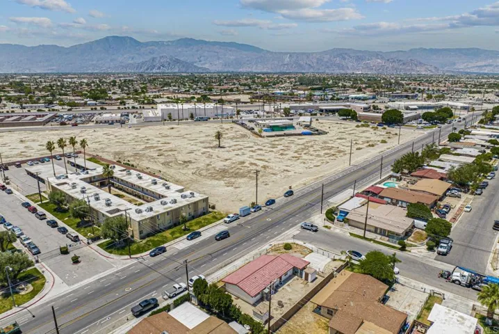 43976 Sola Street, Indio, California 92201