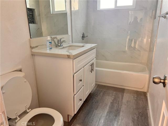 5952 Linden Avenue, Long Beach, California 90805