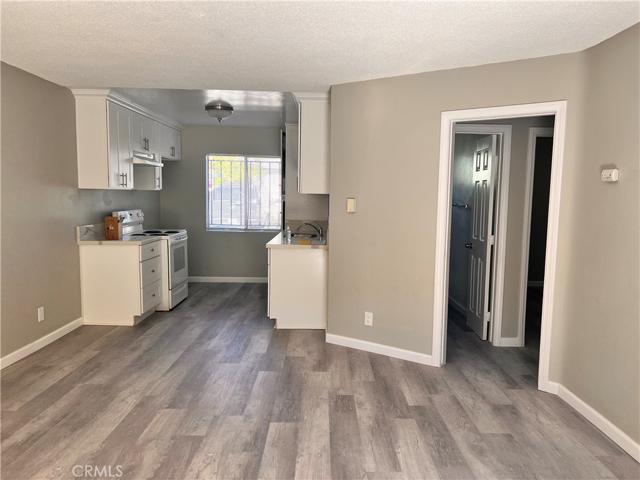 5952 Linden Avenue, Long Beach, California 90805