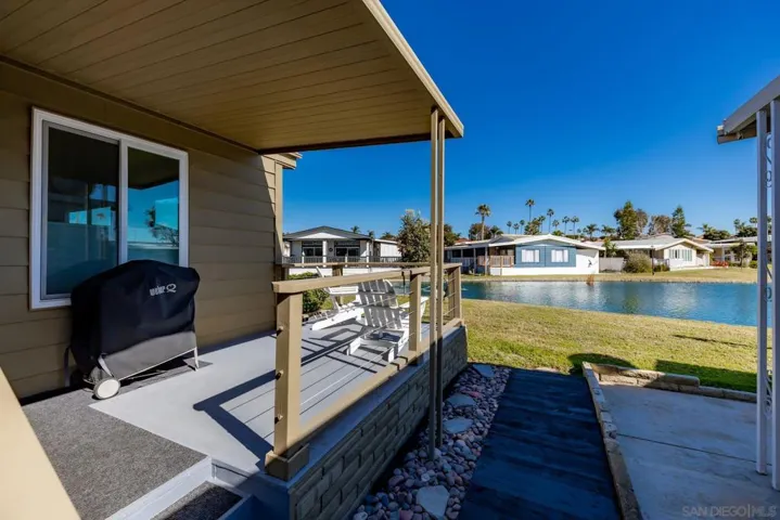 7110 Santa Barbara St, Carlsbad, California 92011