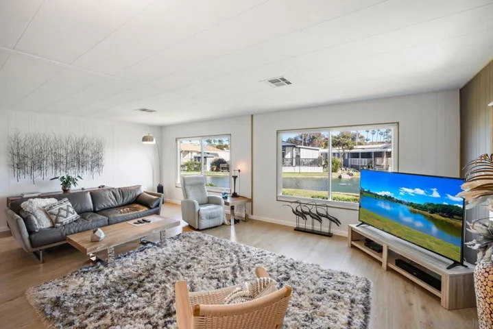 7110 Santa Barbara St, Carlsbad, California 92011