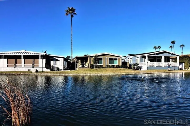 7110 Santa Barbara St, Carlsbad, California 92011