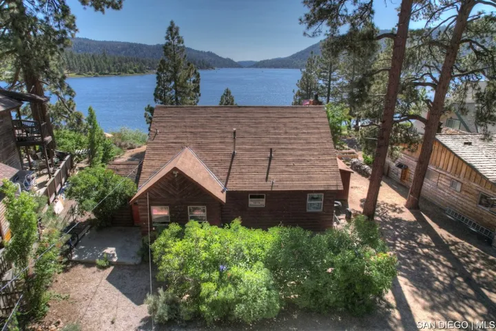 39429 Point Rd, Big Bear, California 92315