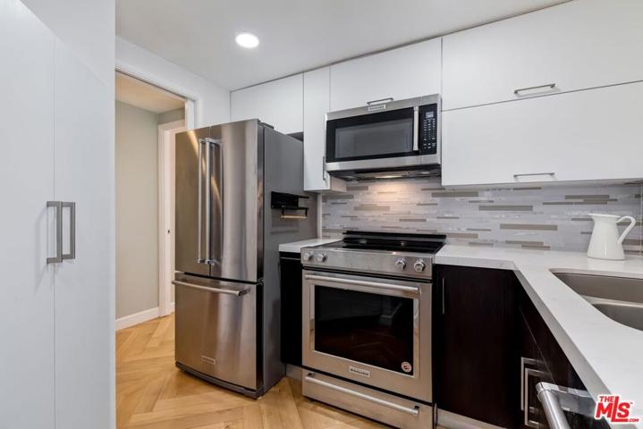 10450 Wilshire Boulevard Unit 6C, Los Angeles, California 90024