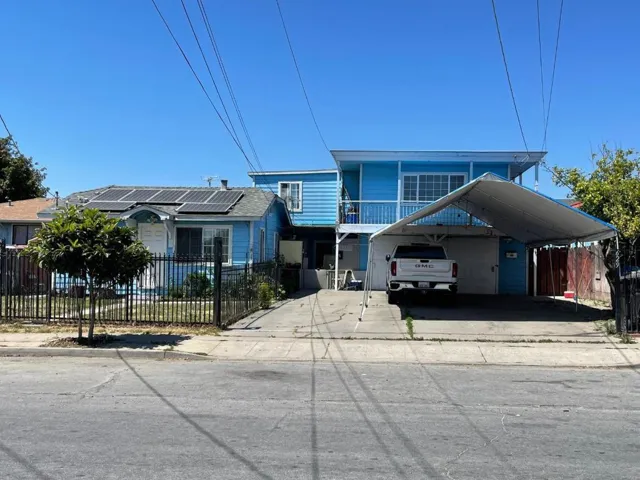 627 Roosevelt Street, Salinas, California 93905