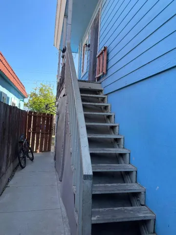 627 Roosevelt Street, Salinas, California 93905