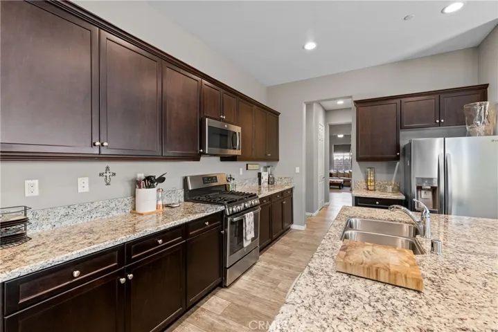 Beautiful granite counter tops