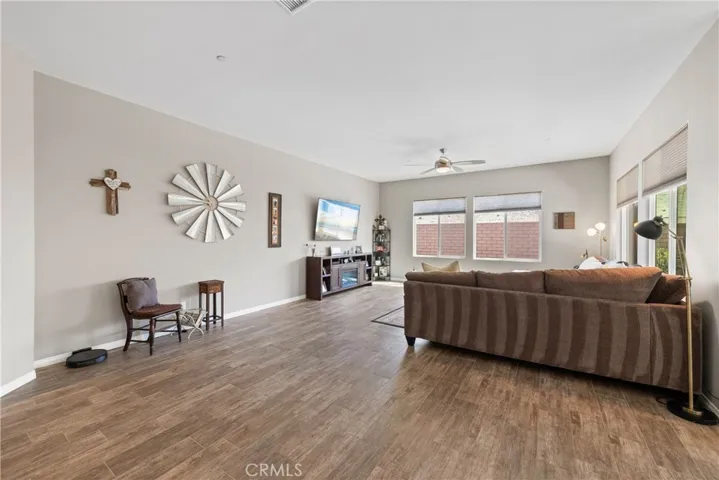 Light and Bright Great Room