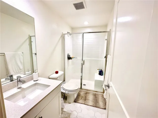 Bathroom 4