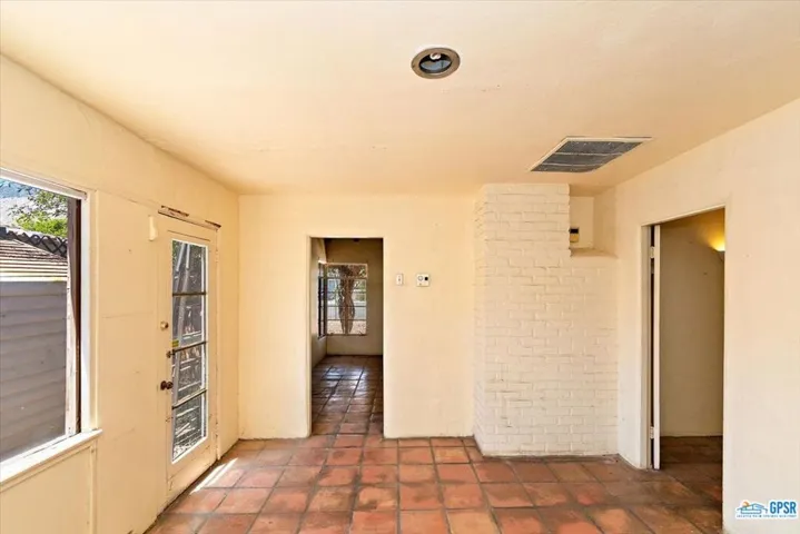 654 S Camino Real, Palm Springs, California 92264
