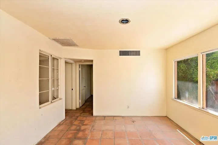 654 S Camino Real, Palm Springs, California 92264