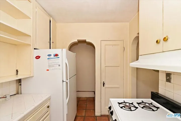654 S Camino Real, Palm Springs, California 92264