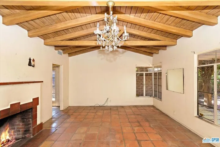 654 S Camino Real, Palm Springs, California 92264