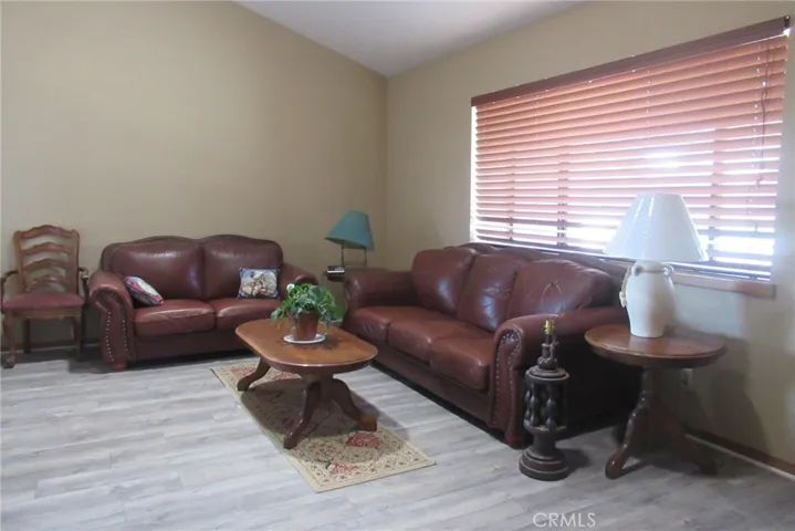 27971 Hummingbird Lane, Helendale, California 92342