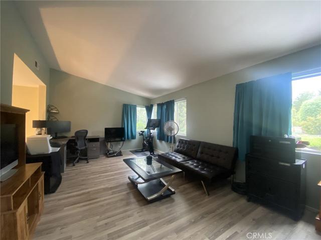 Large Loft or 4 bedroom