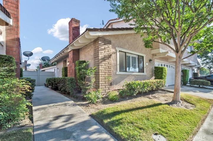 1915 S Mountain Avenue Unit 4, Ontario, California 91762