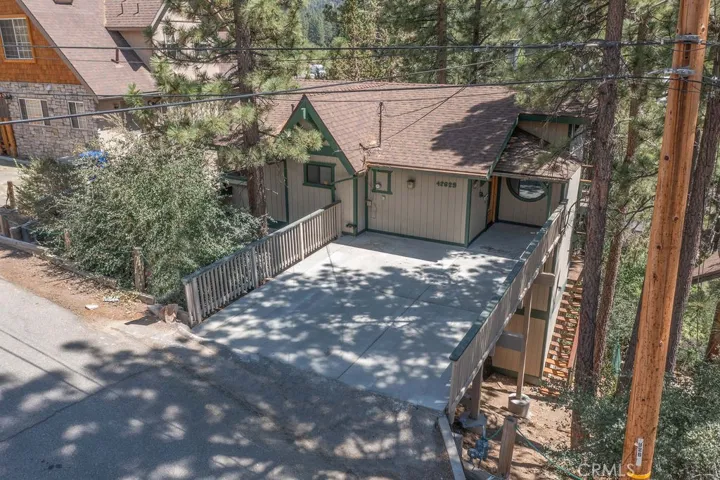 42625 Alta Vista Avenue, Big Bear, California 92315