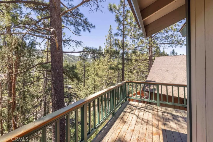 42625 Alta Vista Avenue, Big Bear, California 92315