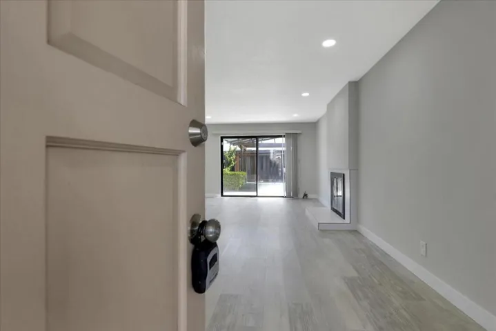 301 Chesapeake Avenue, Foster City, California 94404