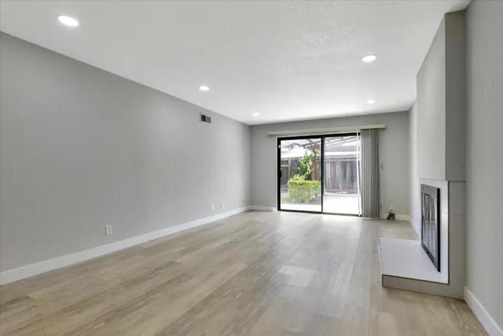 301 Chesapeake Avenue, Foster City, California 94404