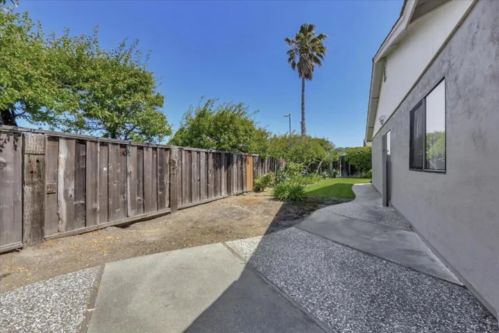 301 Chesapeake Avenue, Foster City, California 94404