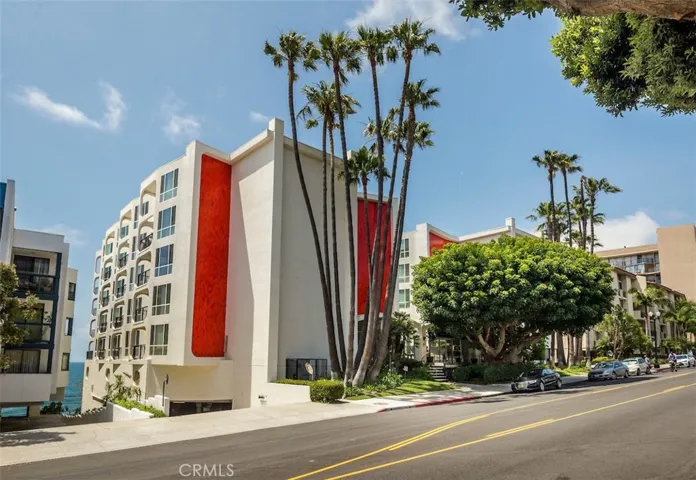 565 Esplanade 108, Redondo Beach, California 90277