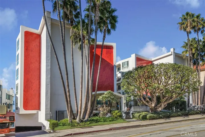 565 Esplanade 108, Redondo Beach, California 90277
