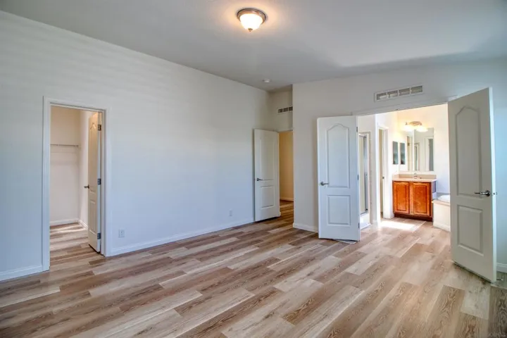1600 E Vista Way Space 56, Vista, California 92084