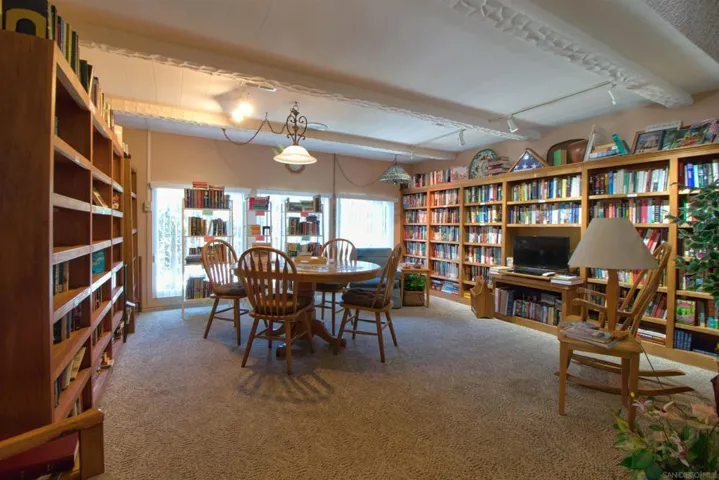 1600 E Vista Way Space 56, Vista, California 92084