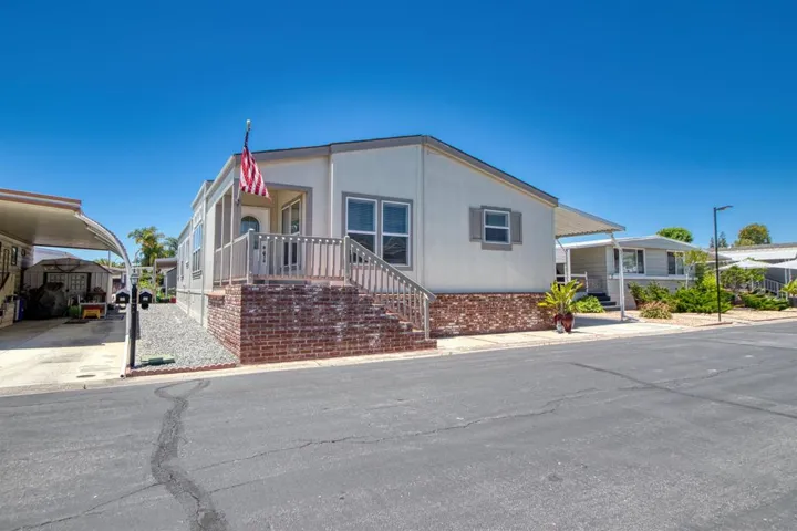 1600 E Vista Way Space 56, Vista, California 92084