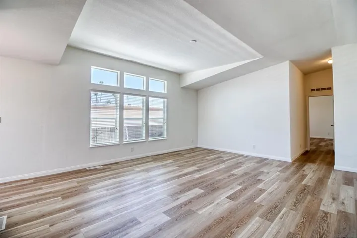 1600 E Vista Way Space 56, Vista, California 92084